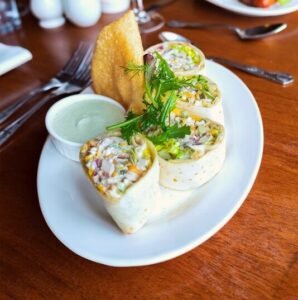 Tandoori chicken wrap, Mango, coriander, with mint raita